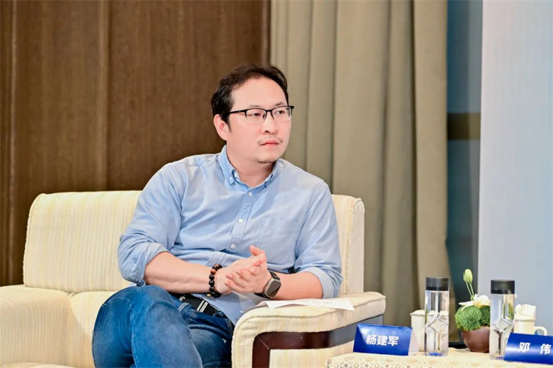 蓝鲸04.jpg